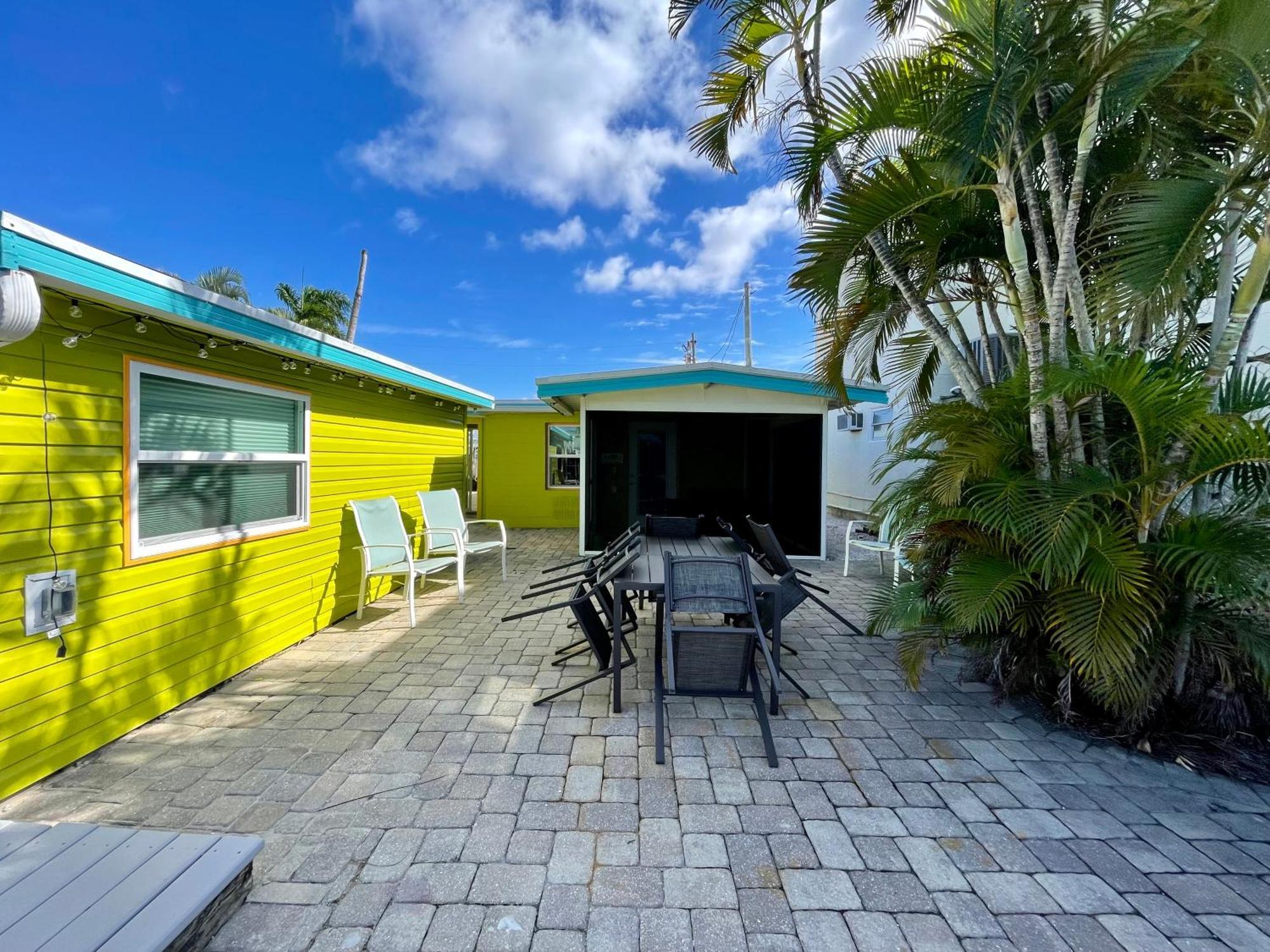 Fishermen'S Paradise In Matlacha Exterior photo